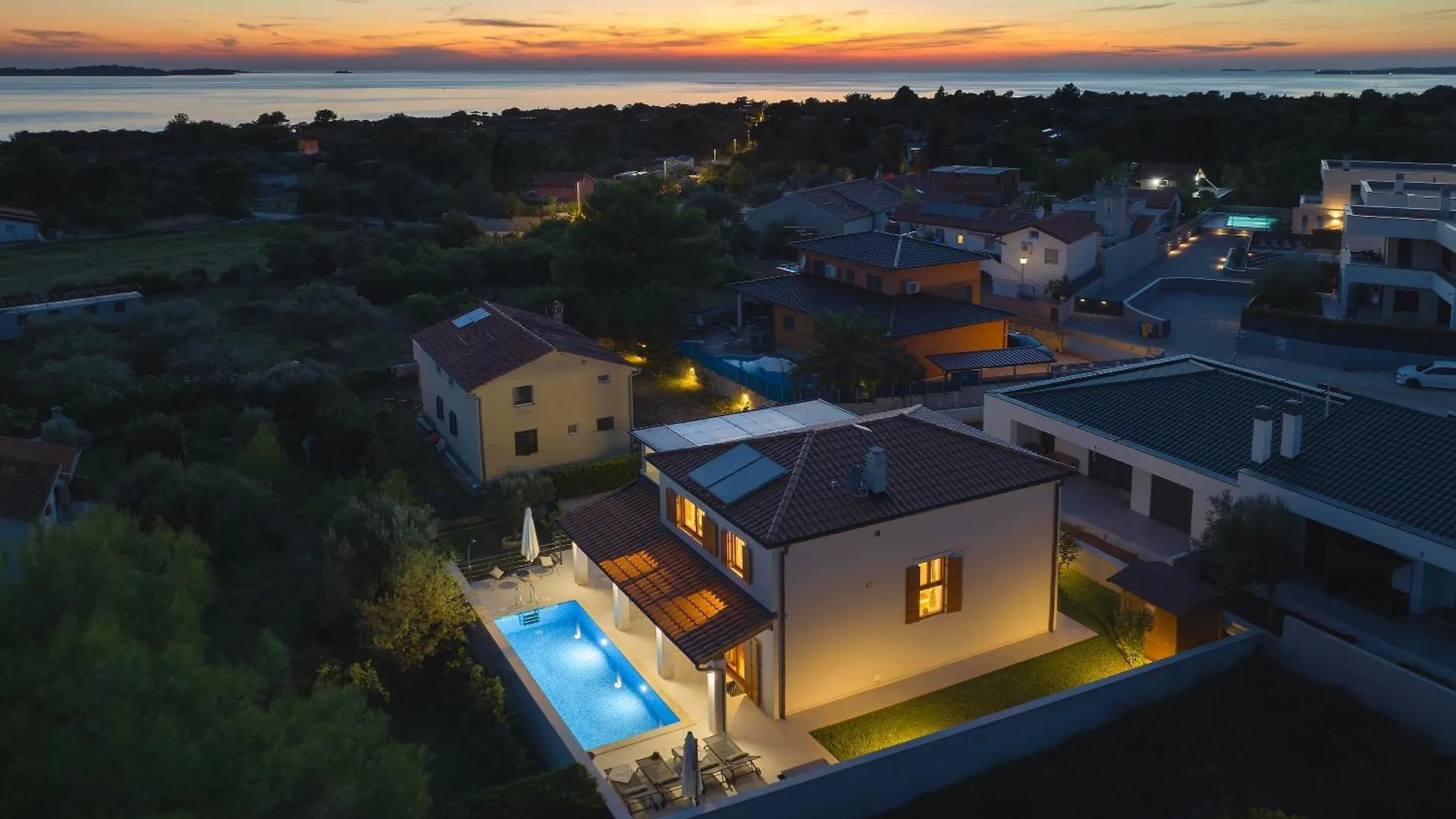 Casa Mare Istria, Villa With Private Pool, Near The Beach, With The Sea View! Peroj